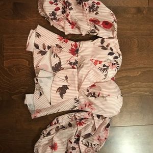 Floral blouse with off the shoulder ballon sleeves